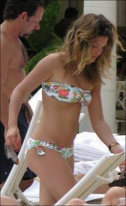 Gerrard's Mrs, Carly Zucker in her tropical bikini